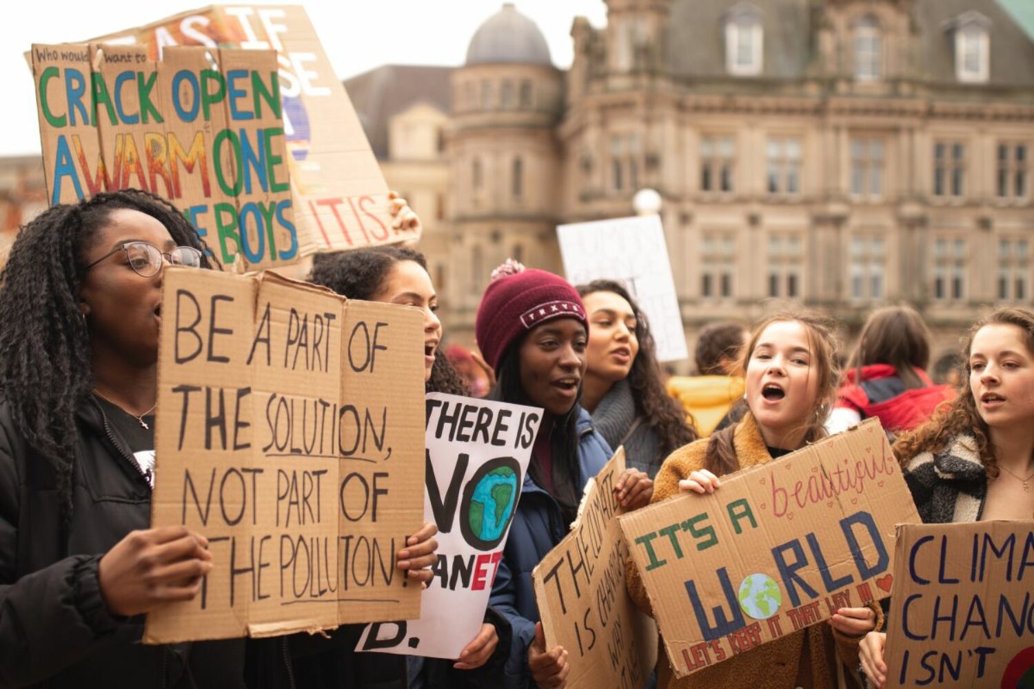 Schoolchildren in England and Scotland have drafted their own emergency climate bill